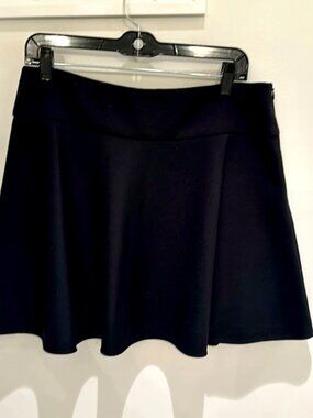 Red Valentino, size 8, short black skirt